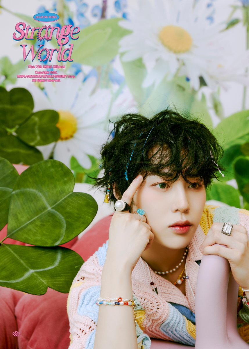 하성운 (HA SUNG WOON)
The 7th Mini Album
'Strange World'

Concept Photo 3 (3D ver.)

2022. 8. 24. 6PM KST

#하성운 #HASUNGWOON
#Strange_World