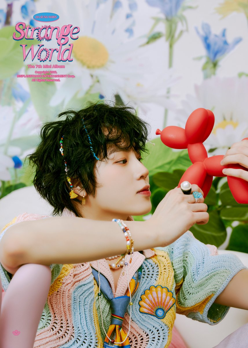 BPM_HSW's tweet photo. 하성운 (HA SUNG WOON)
The 7th Mini Album
'Strange World'

Concept Photo 3 (3D ver.)

2022. 8. 24. 6PM KST

#하성운 #HASUNGWOON
#Strange_World https://t.co/ynZv6bS3x5