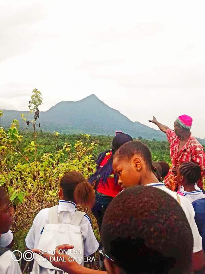 AlcefSchLimbe's tweet photo. Excursion time, yaaaaay🥳🤩💥🎊!
Can't wait to have you back, dear ALCEF children!!
Parents, registration at ALCEF is easy; just 4 easy steps!!!!
#alcef #limbe #Cameroon #cameroonnews https://t.co/hEP2K7XsxM