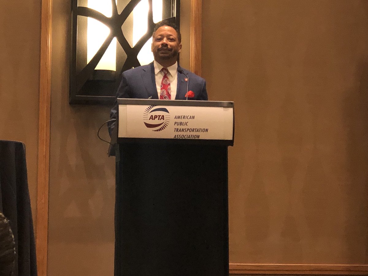 LibmanWanek's tweet photo. Scenes from the opening session of ⁦@APTA_info⁩ #APTATech where the focus this week will be how technology can be used to redefine services offered in communities. ⁦ https://t.co/4Q3MZepluS