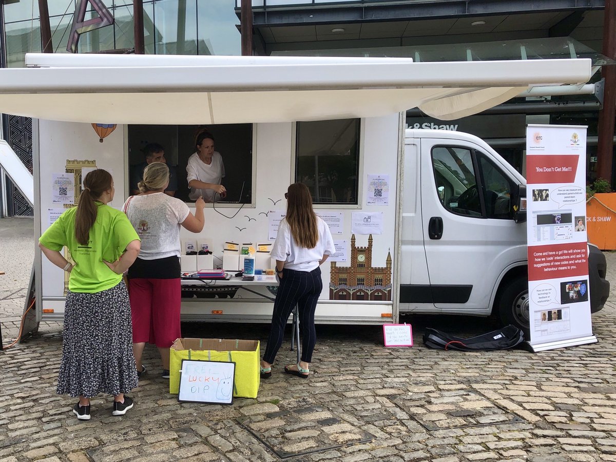 Well done to all those who braved the heat taking the @BrisMobileLab on the road getting feedback from the public on our @BristolTARG smartwatch EMA system! @hannah_sallis @AmyCampbell1994 @RebeccaMPearson and others - good work!