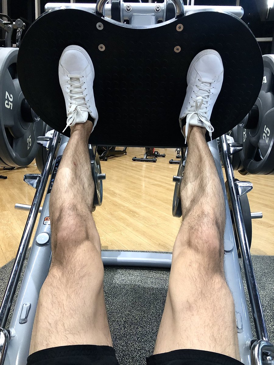 ข้างบนเห็นเยอะละ…ดูข้างล่างบ้าง เหลือตรงกลาง ใครอยากดูเม้นต์มา555🤍🖤