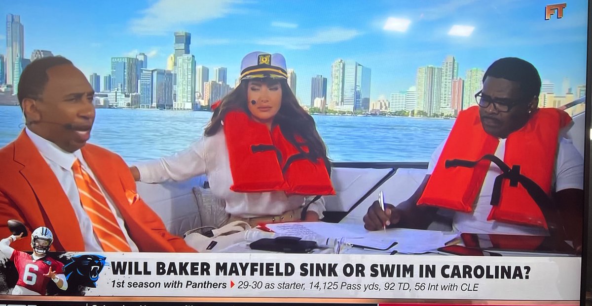 PFTCommenter's tweet image. Stephen A smith dosent need a life preserver, inflatable vest, things of that nature