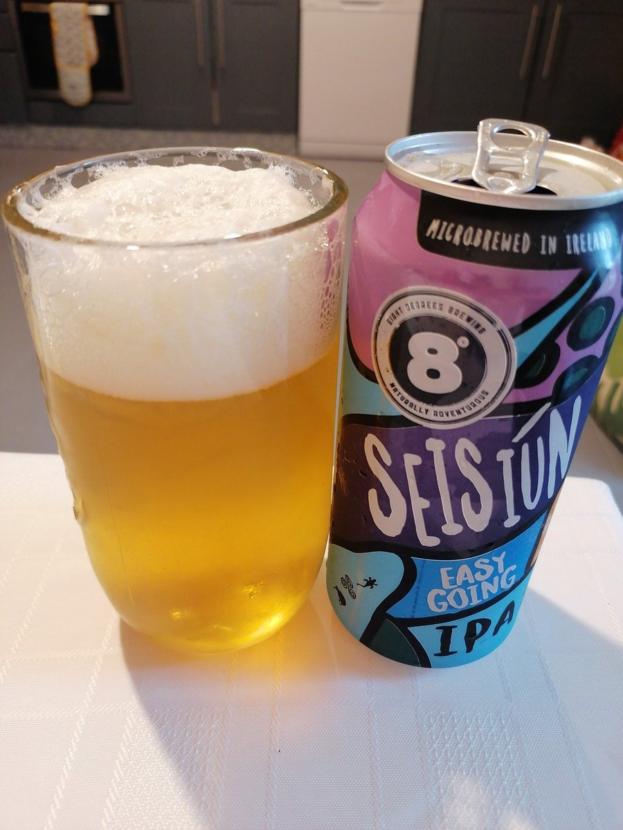 MarkRamsden16's tweet photo. @8degreesbrewing #ipa #seisiún #irishcraftbeer #microbrewing #makingthedinner #listeningtoskidrow https://t.co/62zWdqjmVO