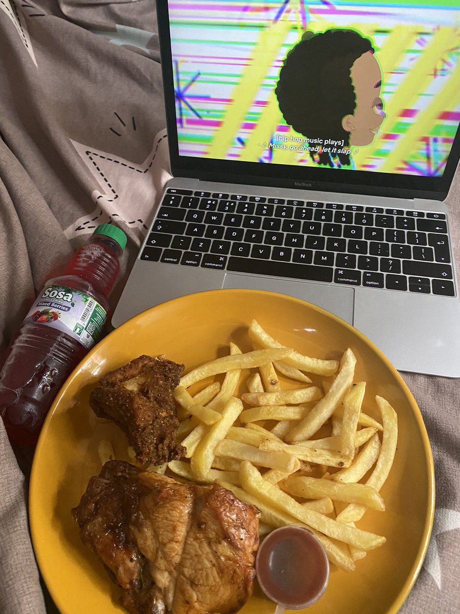 the_akinola's tweet image. woke up to this from my woman, guys i might actually marry this babe 😭