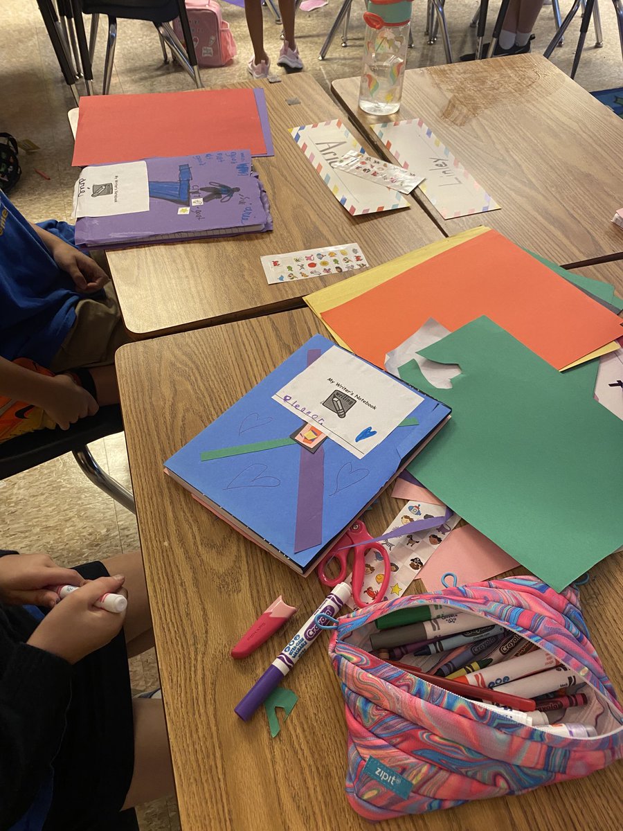 jboyd502's tweet photo. We are getting excited about writing in third grade! We are decorating our writer’s notebooks. #BuildingtheWritingCommunity   #CESLeadTheCharge https://t.co/jdW0CTwSke