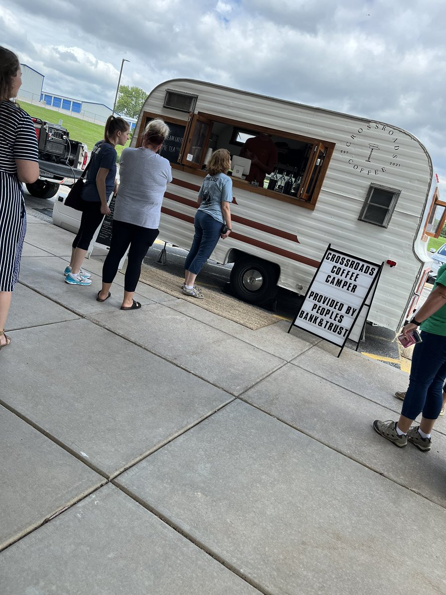 mrseggeringITF's tweet photo. Huge shout out to PB&T for the coffee!! Itβs just what we need this week!! #smalltownfeel #proud2br3 https://t.co/L8B6ognXY1