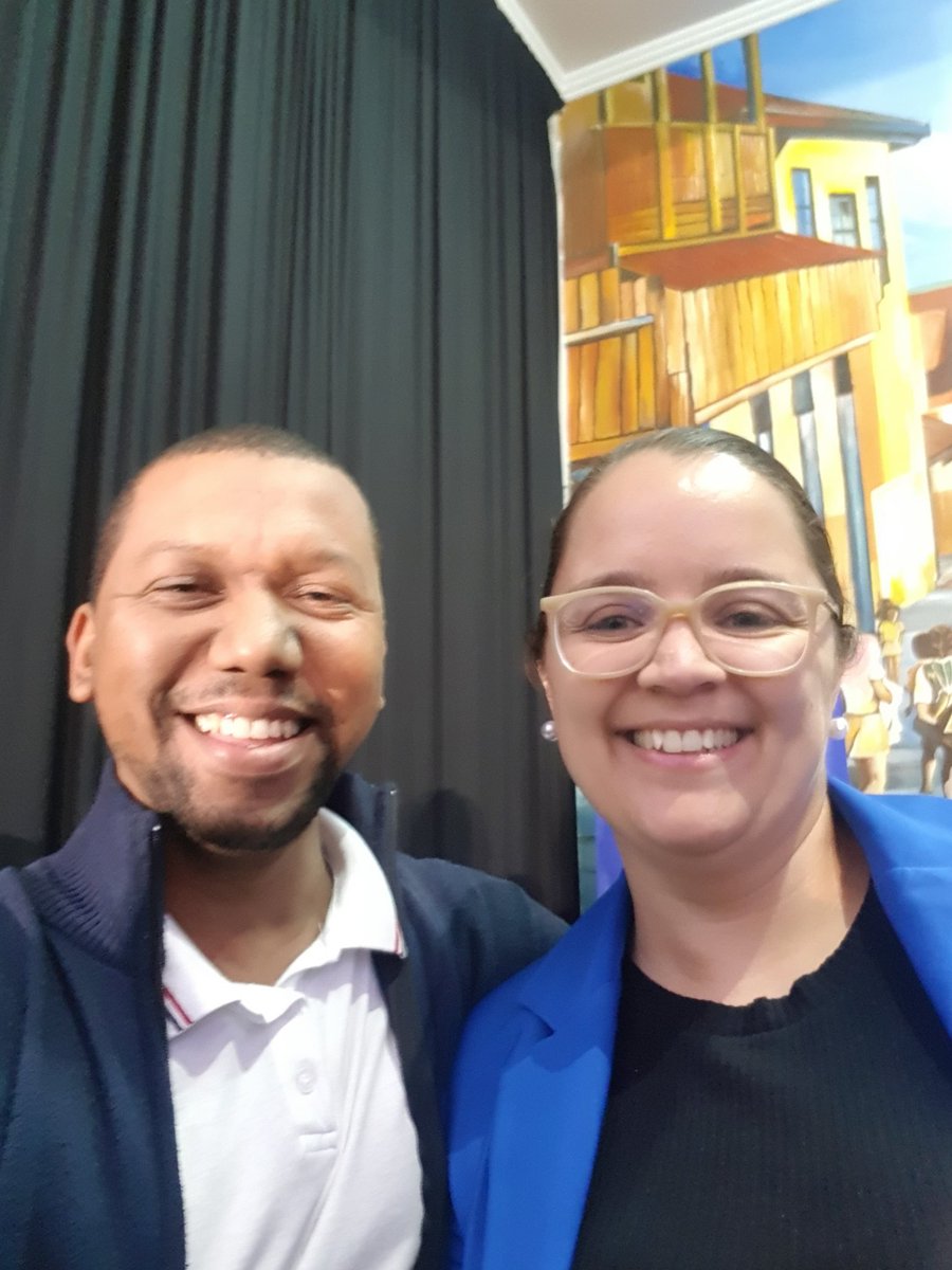 SeanBouw's tweet photo. Great Evening Spent with Lovely 💚 People 
@omtimka , @rochelledekock , @pumpkinangel09 

Thank you @HeraldNMB 

#unCAPTURED https://t.co/0qRb23Kgig