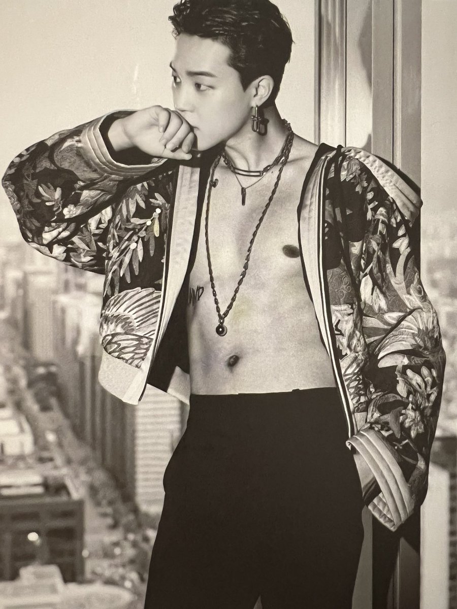poutybbykth's tweet photo. @stillwithjk BRO https://t.co/e3KnxTtX7P
