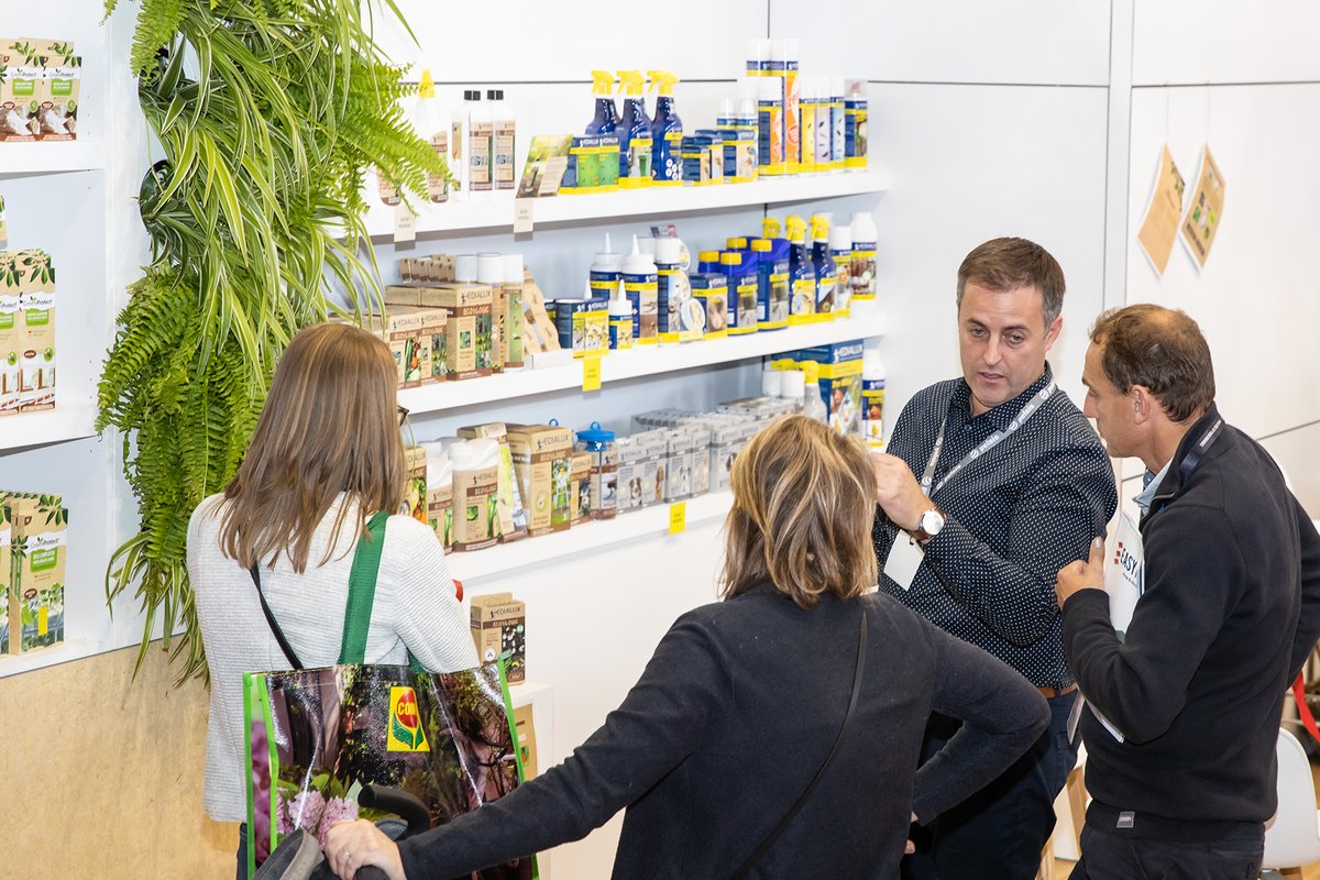 Op DIY, PRO &amp; Garden wordt een volledig duurzaamheidspaviljoen opgezet (Green Deal Classroom) waar u als bezoeker in één opslag die bedrijven of leveranciers kan zien die inzetten op duurzaamheid. 🌱 

Bekijk hier meer over het duurzaamheidspaviljoen: diy-pro-garden.be/nl/plan-je-bez…