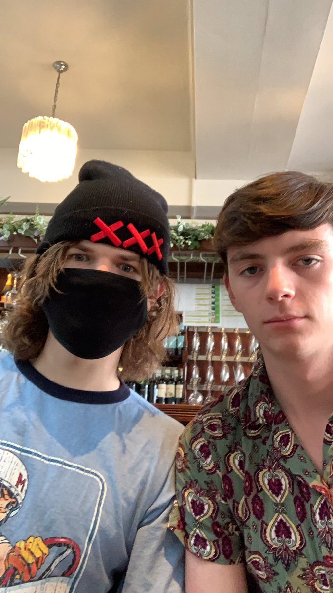 billzo_'s tweet photo. Just took Bill’s phone #pranked https://t.co/dgV9XoDaEv