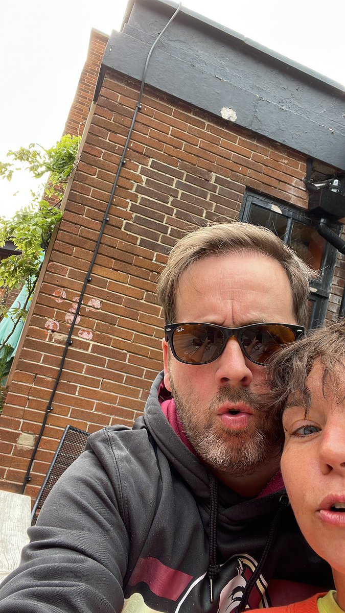 Schmeichel J Fox 🐬 tweet media