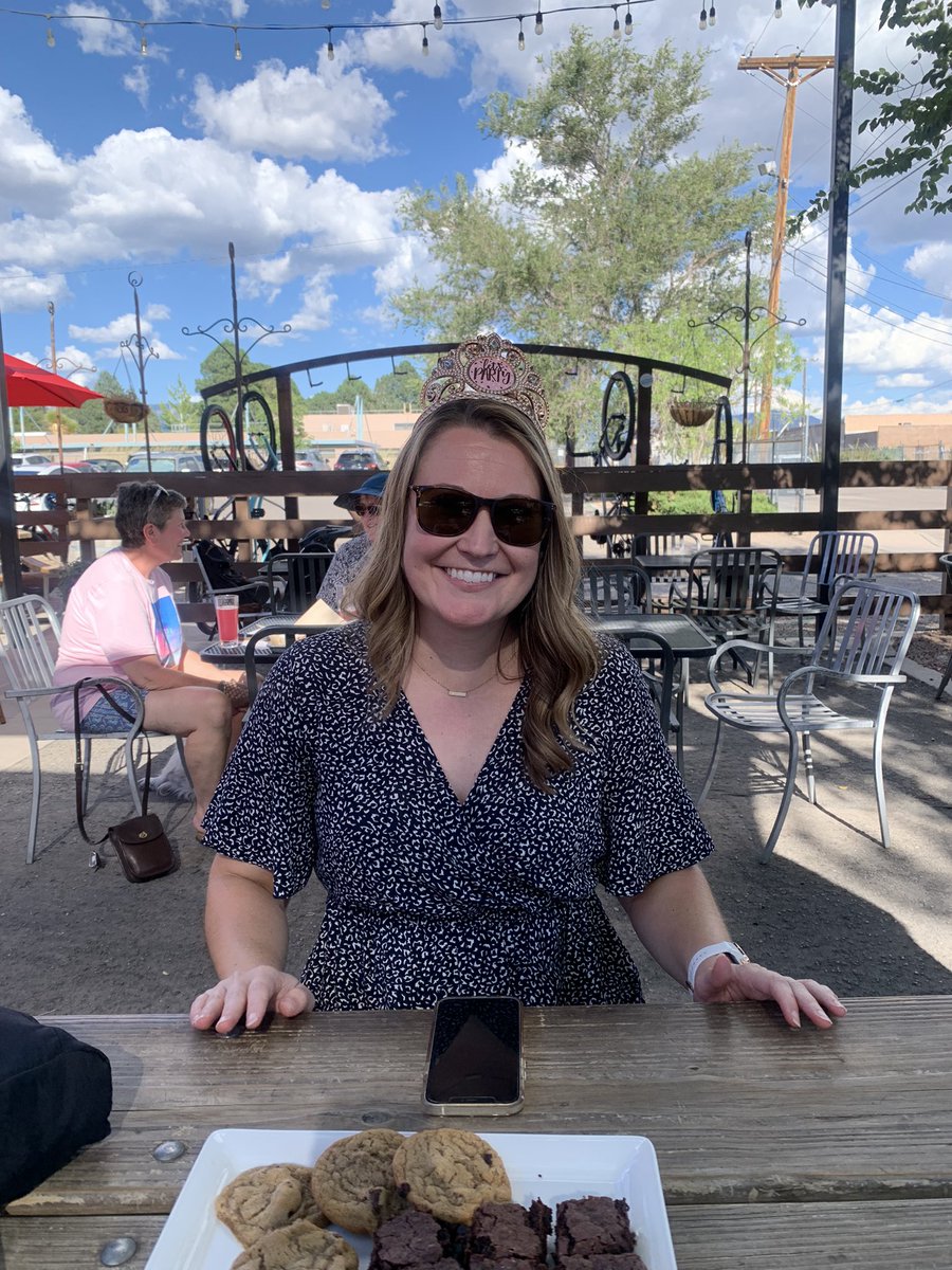 RyanDBerryman's tweet image. Bittersweet for @UNMLOBOS to say “goodbye” to @kara_dana2. 

A behind the scenes hero as a travel agent for all of our teams and coaches; we will miss her dearly. Thankful to call her a friend!

Best of luck on the new adventure 🙌🏼