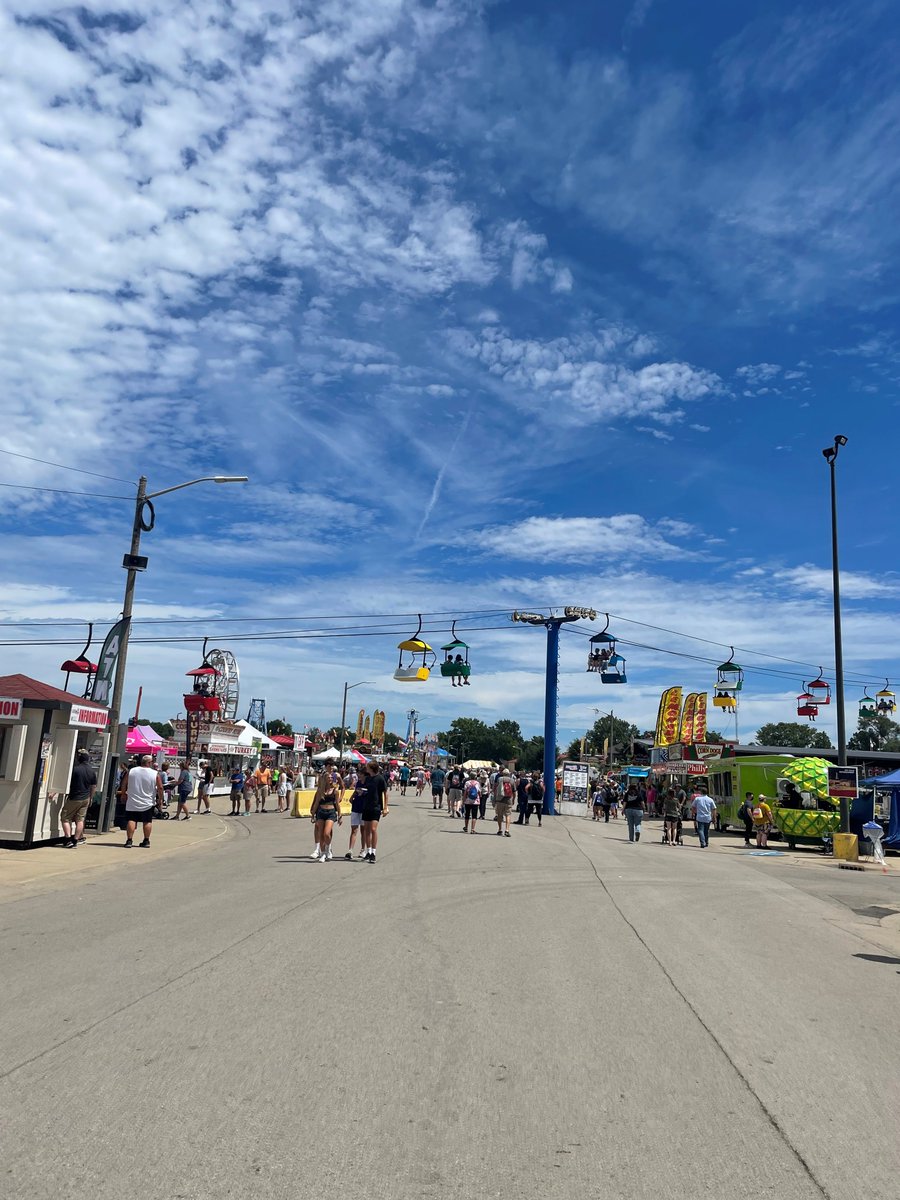 As the Chairperson of the Tourism Committee, I want to welcome everyone attending the Illinois State Fair. The State Fair brings nearly 500,000 people and an estimated $86 million into the Illinois economy every year. #IllinoisStateFair2022