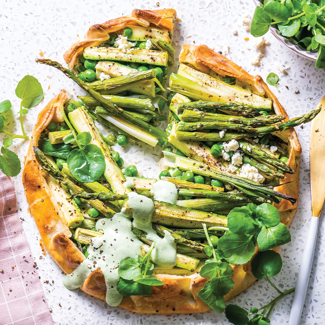 Fresh_Living's tweet photo. Letโs cook, Baby (marrow)! Tap the link for 7 exciting ways with this versatile squash. Fritters, fries and so much more await your plate. ๐
https://t.co/0LuDqNFPV2
#babymarrow #zucchini #courgette https://t.co/P5vd4eQq6V