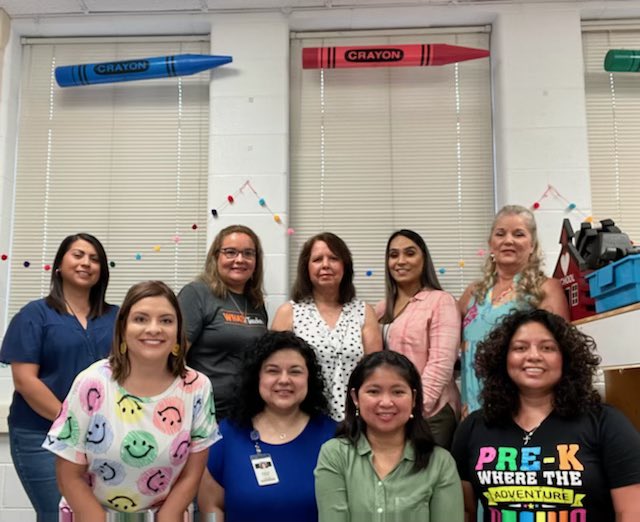 harleygrl80's tweet photo. My first official day in NISD! Love my new Pre-K, ESCE, and ECC team! @NISDHatchett https://t.co/O3p2aY4VVi