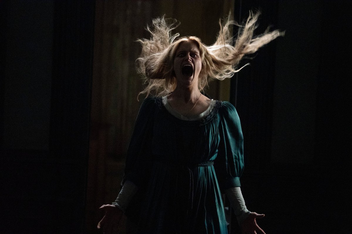 NetflixUK's tweet photo. CABINET OF CURIOSITIES, a collection of 8 sinister stories brought to you by Guillermo del Toro, arrives in a special four-night Netflix event beginning 25 October. https://t.co/6dKIfWw0pr