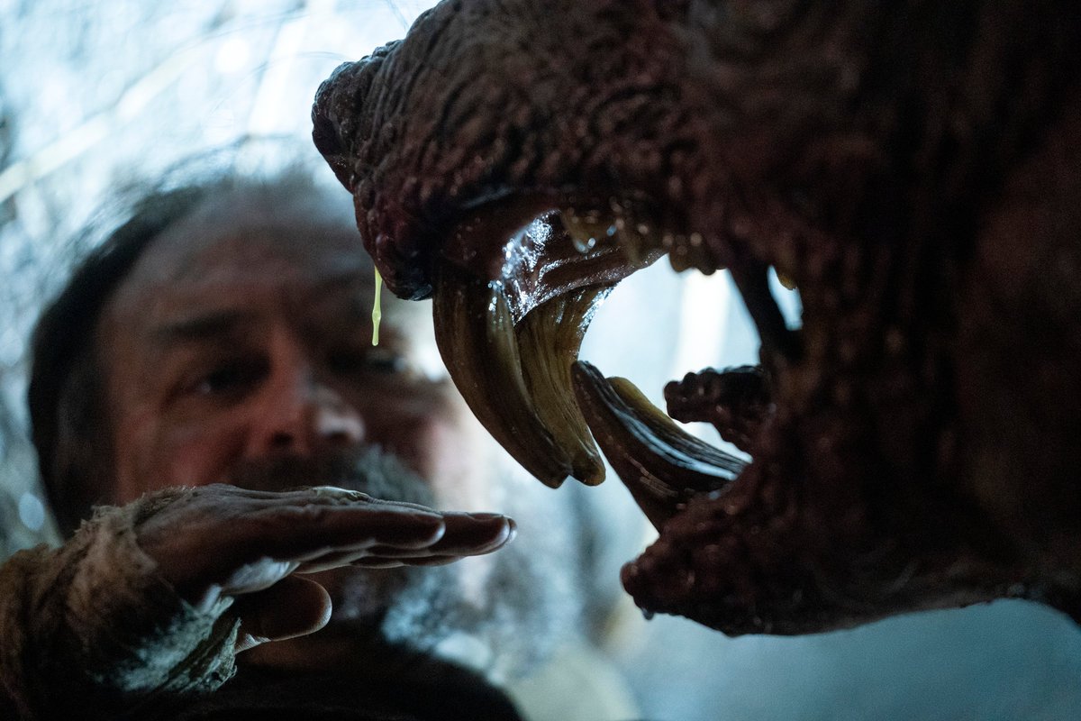 NetflixUK's tweet photo. CABINET OF CURIOSITIES, a collection of 8 sinister stories brought to you by Guillermo del Toro, arrives in a special four-night Netflix event beginning 25 October. https://t.co/6dKIfWw0pr