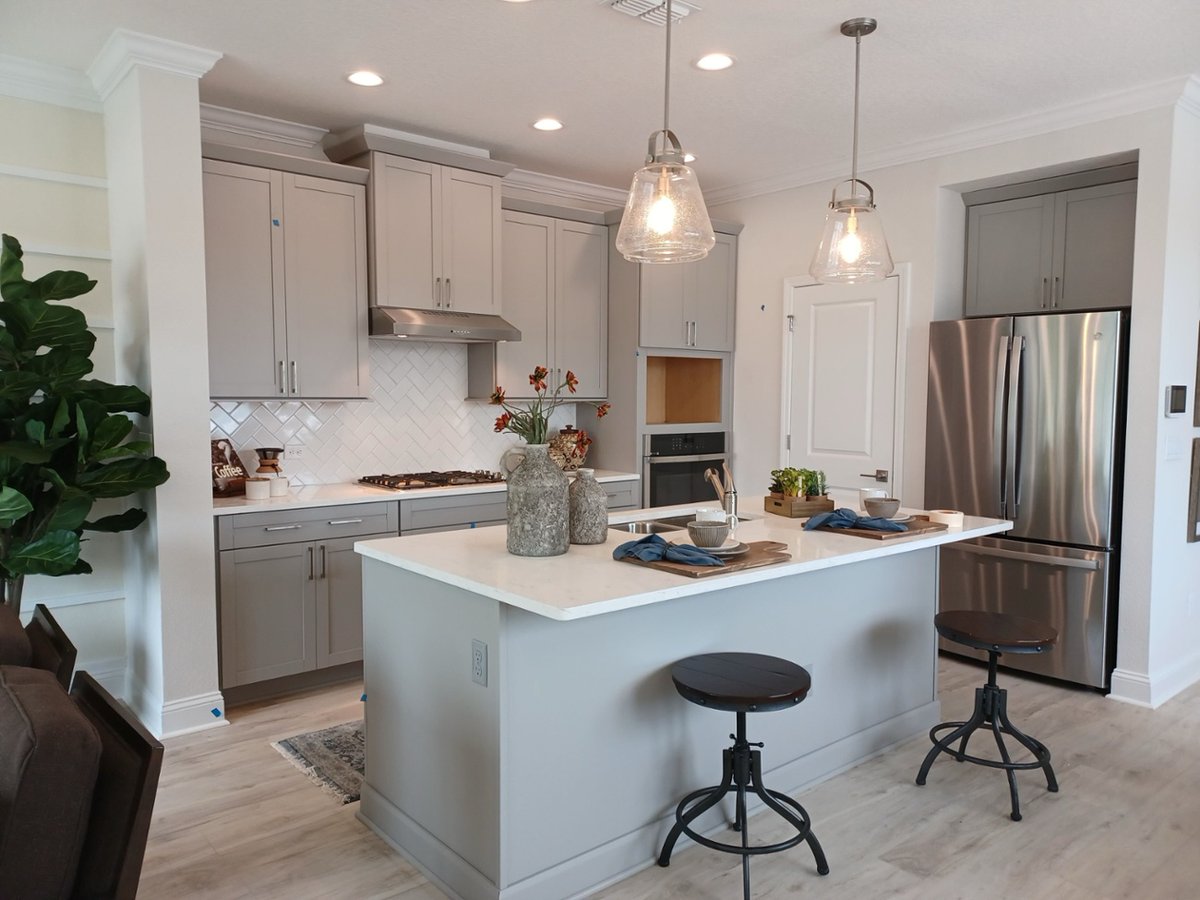 NocateeHomes's tweet photo. #SneakPeek Inside @ICIHomes' opening-soon Bartram Townhome Model in West End at Town Center🤩 To preview all floor-plans >> https://t.co/aQN3wo1bw5 #ModelHomeMonday https://t.co/dAF72eykqq