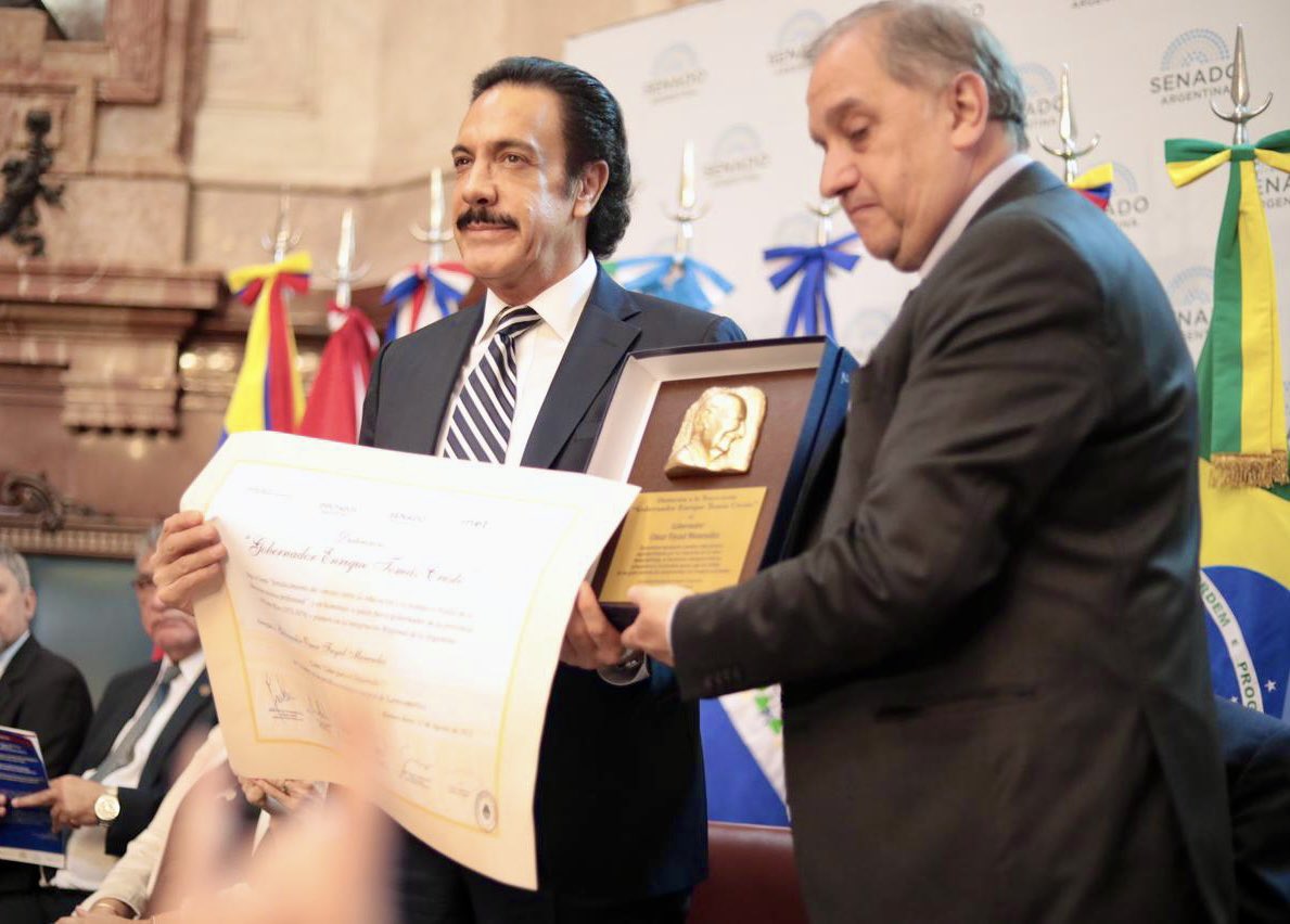 Fue un honor el recibir en el Senado de la Nación de la República de Argentina 🇦🇷 <a href="/SenadoArgentina/">Senado Argentina</a>, la distinción “Líderes para el Desarrollo Regional: Gobernador Enrique Tomás Cresto”. Un reconocimiento que es de todos los hidalguenses.
