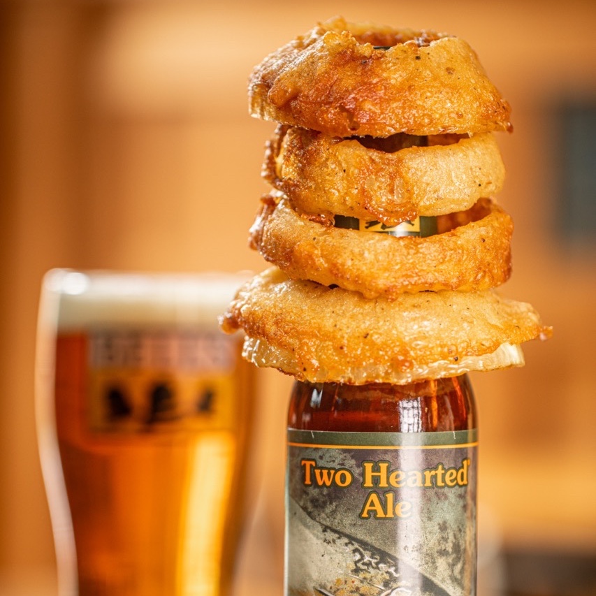 EccentricCafe's tweet photo. 👀 **The café will be open at 5pm and the store at 1pm today‼️ 👀
Happy 25th to #TwoHearted!
With our fish all grown up, it's time to party. We will have $1 off Two Hearted on draft, 25th Anniversary merch deals, and food specials.
Let's celebrate the iconic IPA! https://t.co/6trVewbUEE
