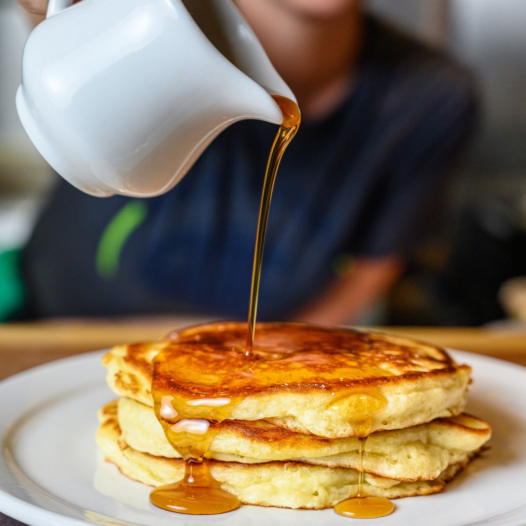 EastboundBeer's tweet photo. The 𝗟𝗲𝘀𝗹𝗶𝗲𝘃𝗶𝗹𝗹𝗲 𝗕𝗲𝗲𝗿 𝗙𝗲𝘀𝘁 is back on Aug 27th &amp; promises to be better than ever. We're hosting a pre-fest brunch with all sorts of add ons. Check it all out here. https://t.co/w9IBVMENPf https://t.co/lWpm5c7D2t