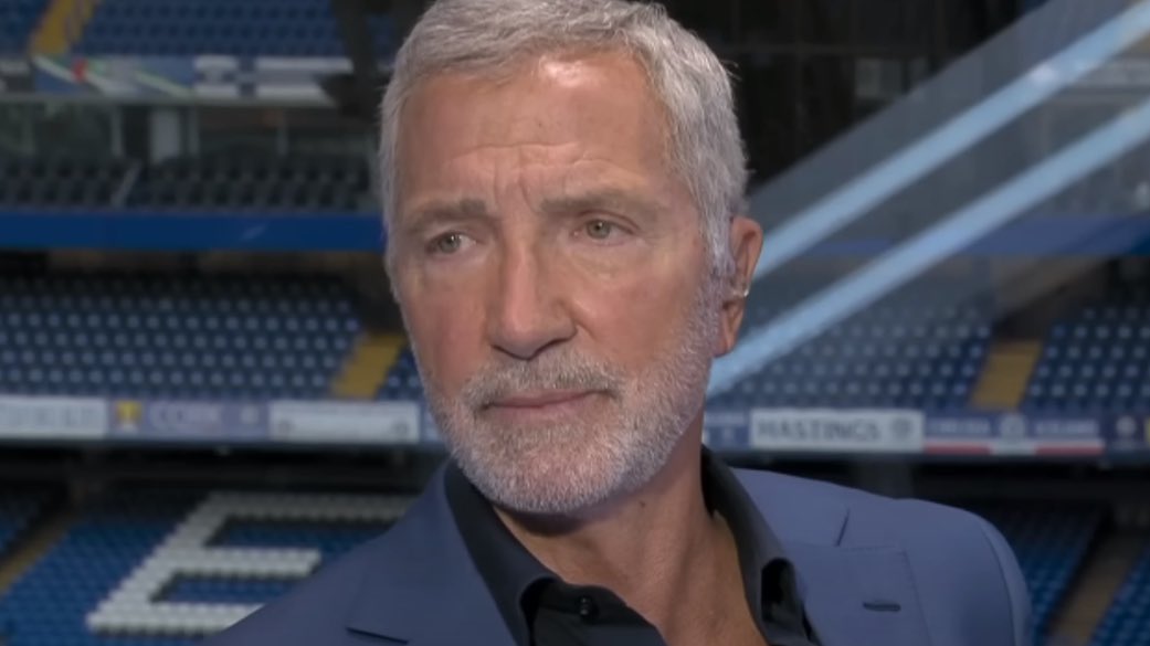 Graeme Souness calls 999 after spotting a female eating a Yorkie