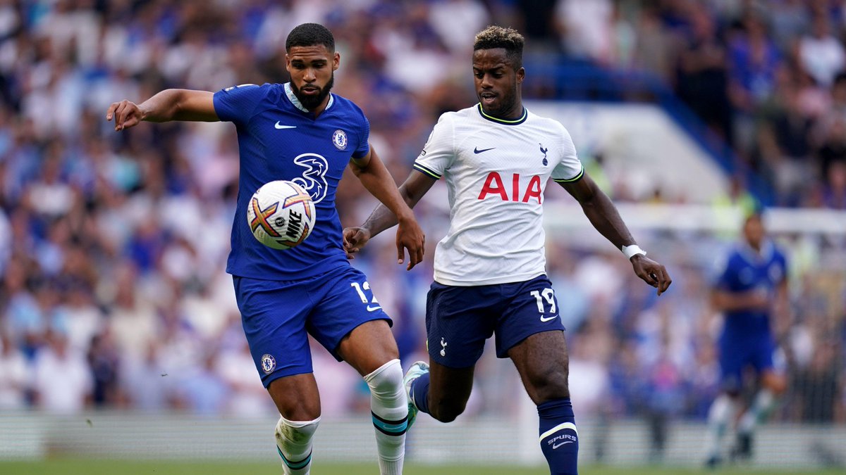 idiomafut's tweet photo. HILO🧵:

🟦 Ruben Loftus-Cheek fue una pieza clave dentro del sistema del Chelsea de Thomas Tuchel ante el Tottenham de Antonio Conte. Es momento de poner la lupa en su rol:

Se agradece un ♥️, un 🔄 o un +👤. https://t.co/GvWPoB2oWc