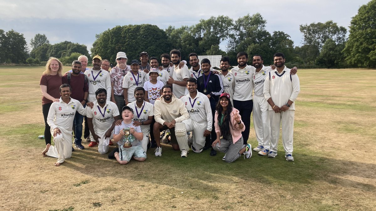 morton_cricket's tweet photo. great catches and fielding. The run chase was completed in the 25th over with @kiranviki topscoring with 47* and Krish with a run a ball 31.
@KhushisDunferm @AndrewAllanArch https://t.co/zbd0vLLwt4