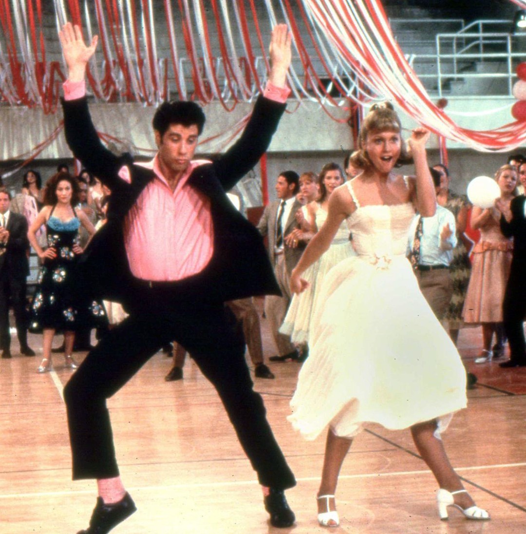 🎬 You’ve asked for more outdoor movies and mentioned this one more than any other. So dust off your poodle skirts and leather jackets, Grease is playing next Wednesday 08/17 at Sunset! 🌅 

#harborpointstamford
#heystamford
#stamfordct
#stamfordmoms
#stamfordlocal
#ctnow