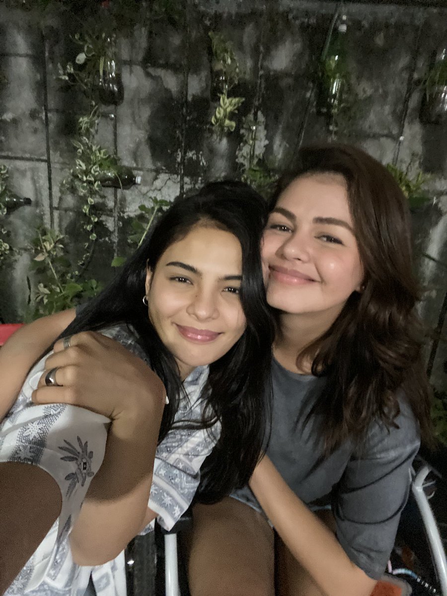 adrianlindayag's tweet photo. @iwanttfc just dropped all 6 episodes of #SleepWithMe !!! watch it now for free! production intern aq d2 hehehehe grabe yung kilig bw Janine at Lovi pakiwitness po 🔥💯 also, ang power na buong key staff ay babae/lgbt !!! congratulations direk @givemesam 🌈 THIS SHOW IS A GIFT https://t.co/54Mhh3sr90