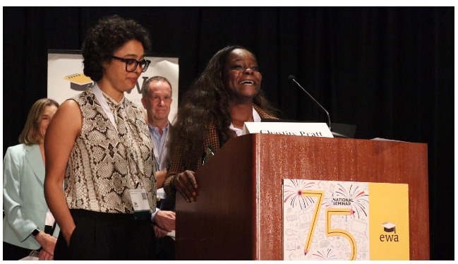 alexanderrusso's tweet photo. “This goes out especially to the beat reporters of color who are underrepresented in newsrooms, who sometimes their lived experiences are not as valued as the degrees of their colleagues."
https://t.co/CllIwxpUkU https://t.co/ahzFuHDaxA