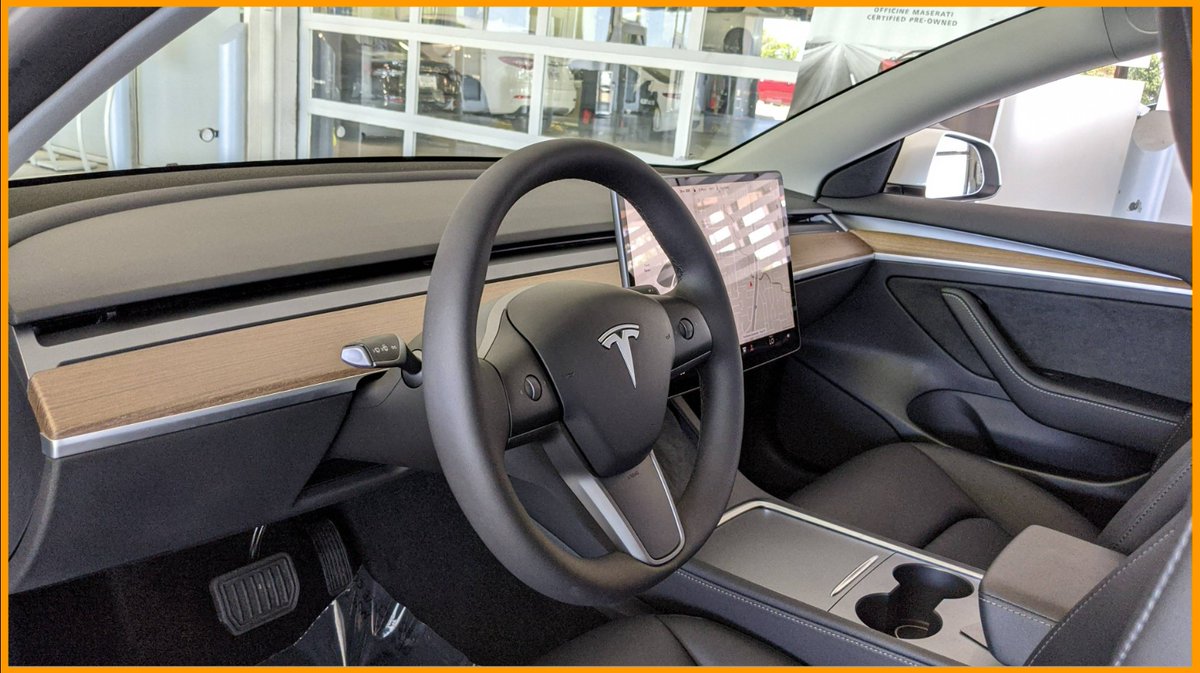 ecar1's tweet photo. This Pre-Owned 2022 #Tesla Model 3 Long Range is the ultimate all-electric vehicle! Did we also mention it's got less than 200 miles on it?! 🤩 Learn more: https://t.co/QkJt78Cndt https://t.co/nQ4Lc5aEa7