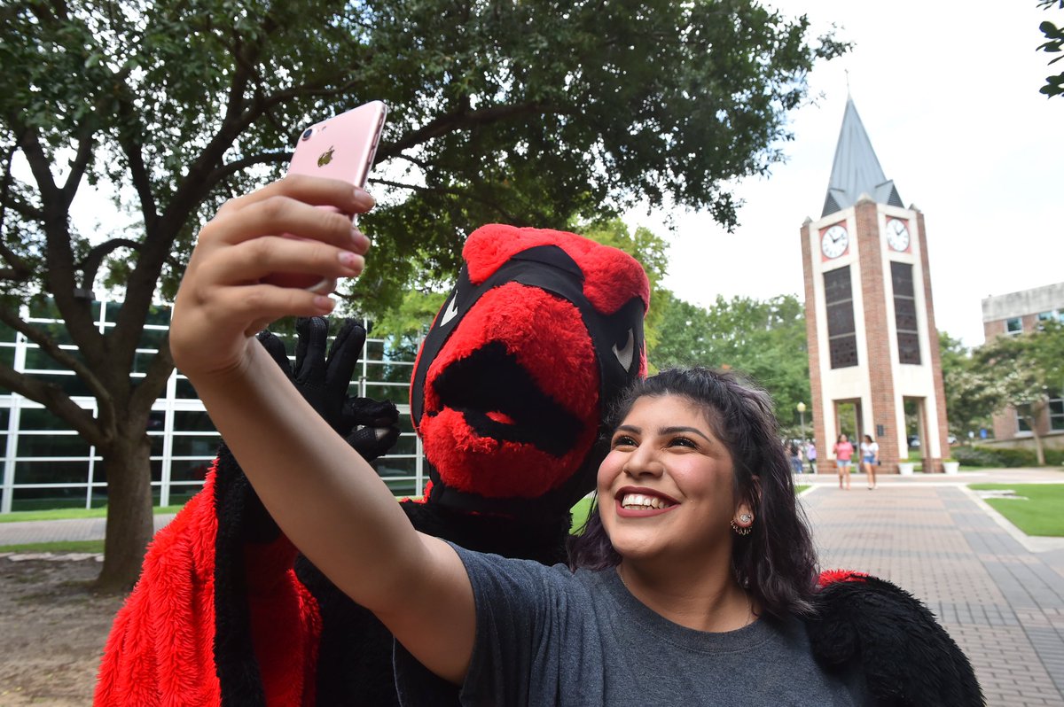 uiw_admissions's tweet photo. Hey, Cards! We want to share your UIW journey! πΈβ¨β¨Each person has a unique story and as a Cardinal Contributor, you would be able to share those special moments! β¨β¨Want to learn more? β‘οΈ https://t.co/3X5PnCkkbTβ¨β¨#UIWContribute #UIWPride #UIWBound https://t.co/E1eFSVKfS7