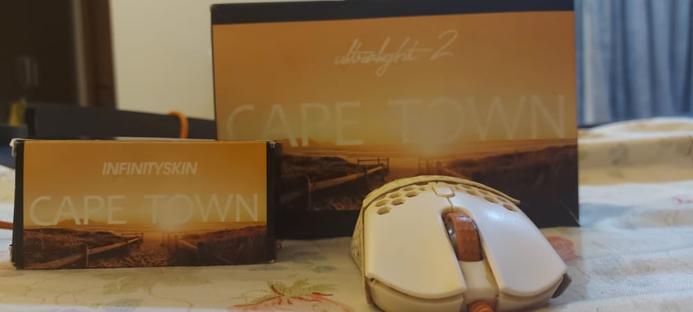 Selling my Finalmouse Ultra Light 2 Cape Town Edition.
Price : 20,000 PKR
Interested people DM me.
RTS APPRECIATED.