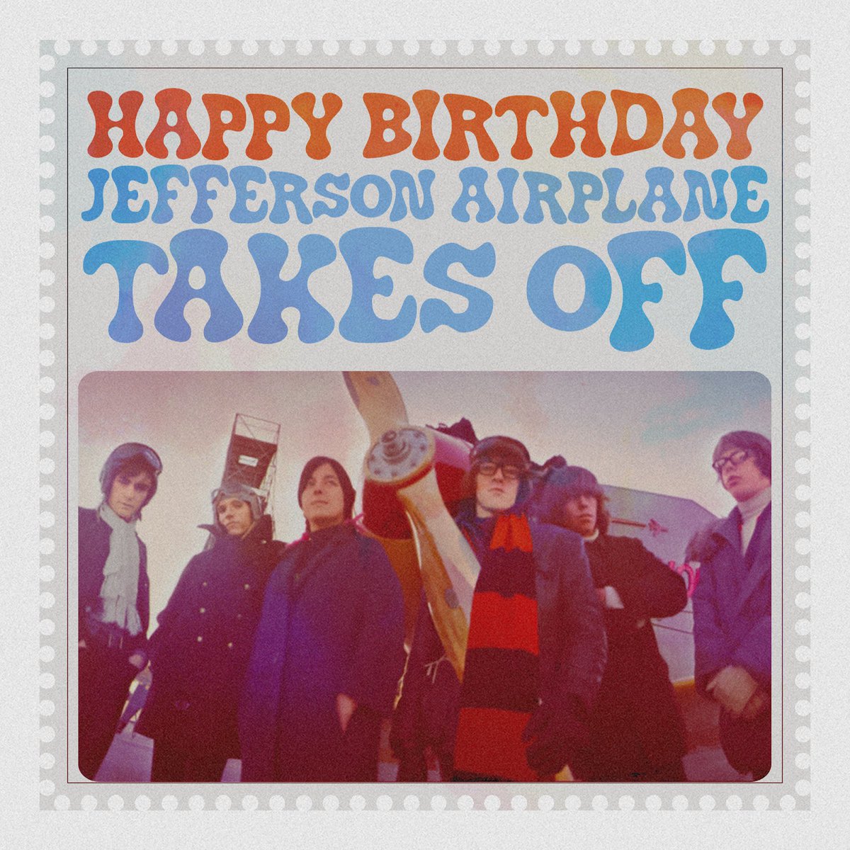 JeffersonAirp's tweet photo. “As I get older, the years, they get heavy for you.
Is it any wonder I feel that my whole life is through?” 🎶

On this day in 1966, the Airplane took off ✈️ 

#JeffersonAirplane #JeffersonAirplaneTakesOff #60sMusic #PsychedelicRock #RockNRoll #AcidRock #PsychRock https://t.co/vUX5MG8Bwg