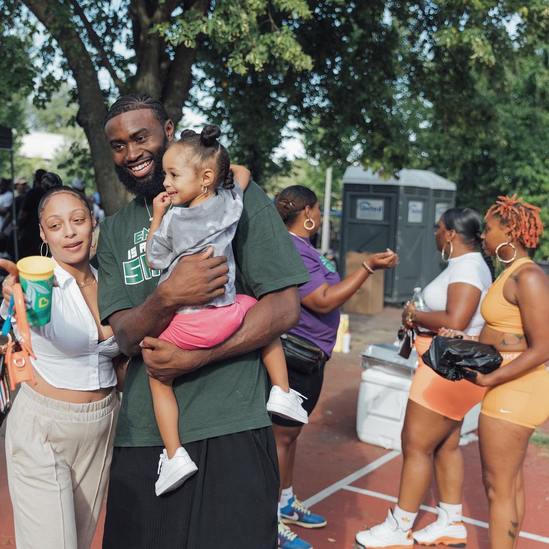 celtics's tweet photo. Making an impact in the Boston community ☘️

(📸 @FCHWPO) https://t.co/tVPC1SRxiF