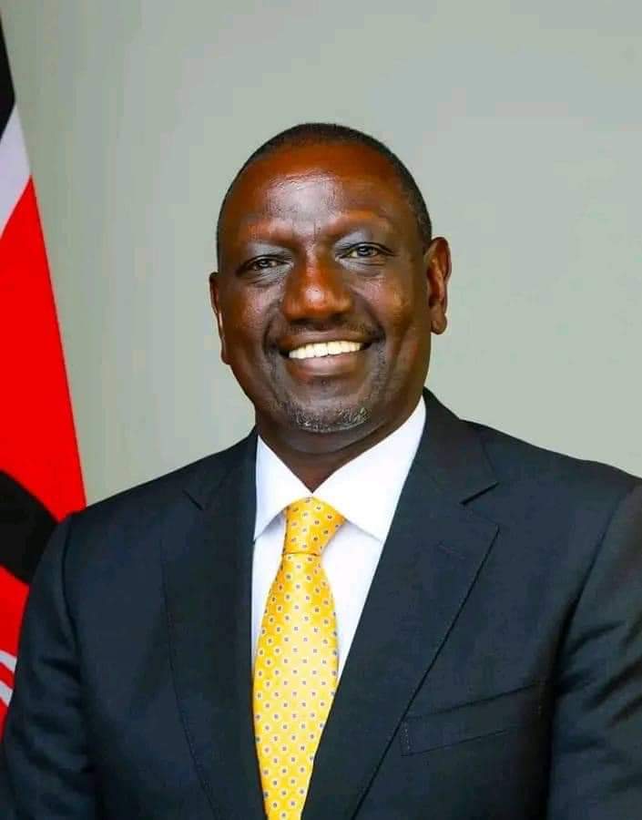 #BREAKING:  the  election commission has announced - William Ruto as president-elect of Kenya. #KenyaElections