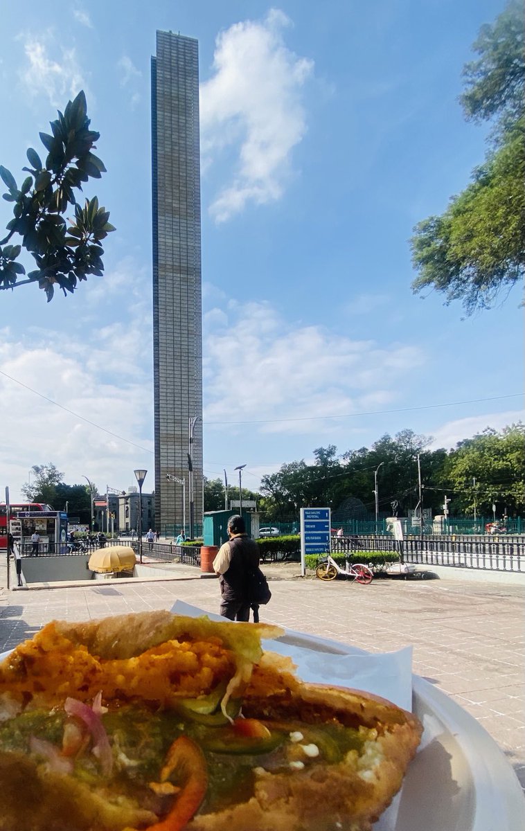 vicentegtz's tweet photo. 34 años de las mejores #quecas de #CDMX las de “Don Peter” https://t.co/LK4OFR6etG