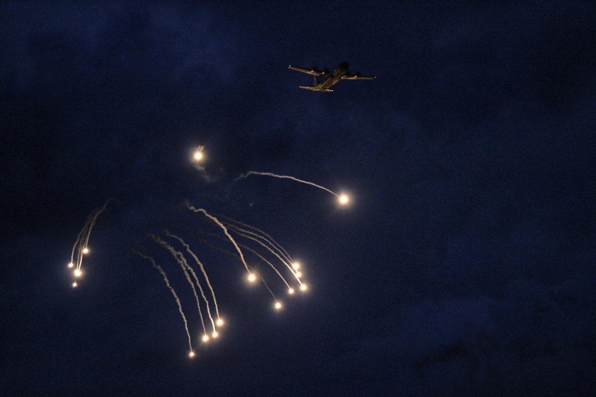 127th_AEB's tweet photo. 11 AUG- Devil Strike completed an Airborne Operation that included a heavy drop with Black Devils. Our BN conducted a follow on mission to clear, assess, and repair the field landing strip for follow on forces. GREAT work from our Paratroopers!! AATW, Devil Strike. https://t.co/vzfYMT5txk