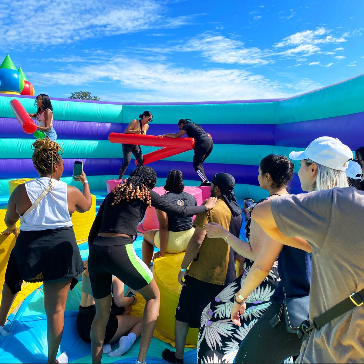 bigbouncecanada's tweet photo. What a first weekend at Big Bounce Canada! ☀️

We're here at Markham Fairgrounds again THIS WEEKEND for our family sessions, want to join in the fun?

Book now: https://t.co/yBvpUkFg54 https://t.co/T5kSY4M2t8