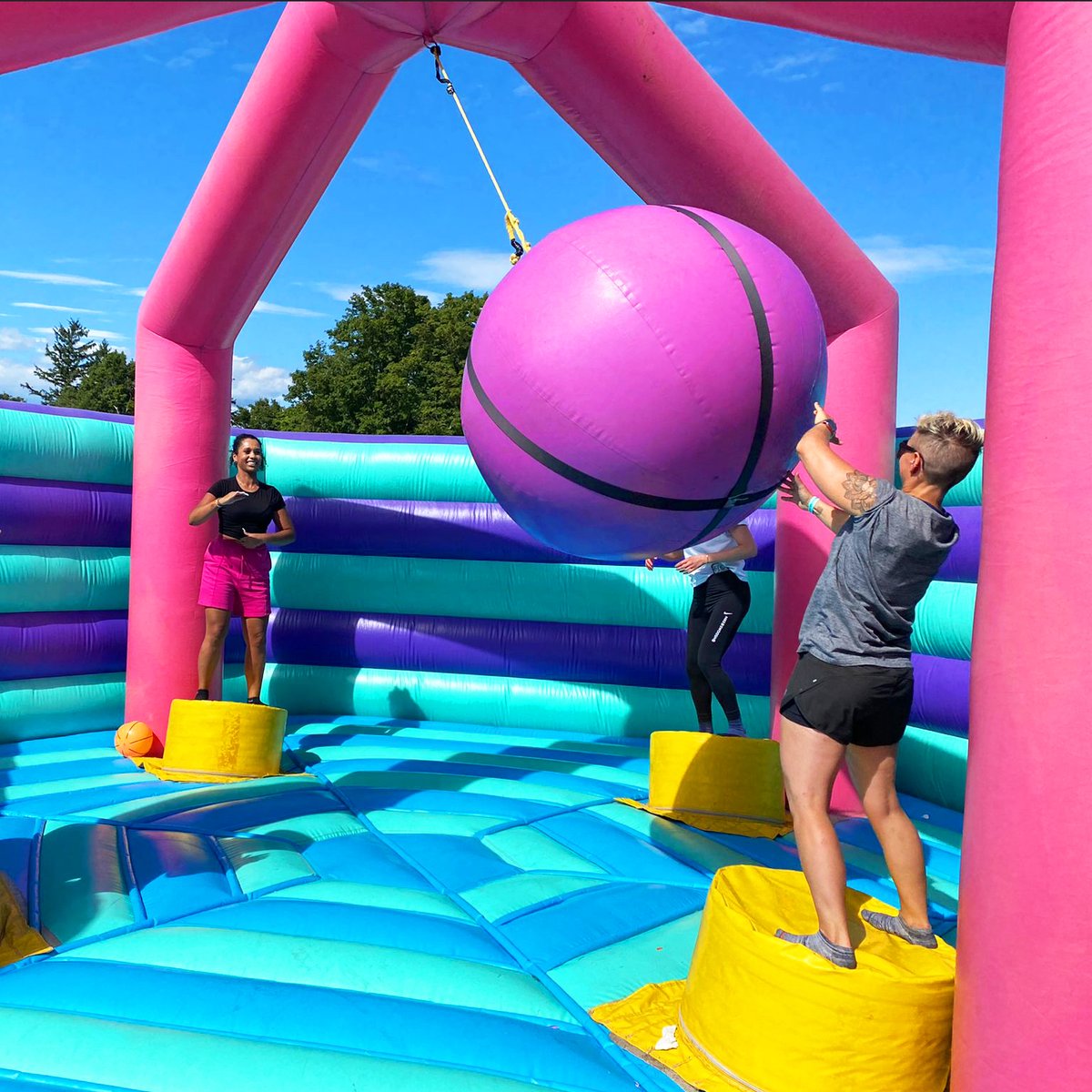 bigbouncecanada's tweet photo. What a first weekend at Big Bounce Canada! ☀️

We're here at Markham Fairgrounds again THIS WEEKEND for our family sessions, want to join in the fun?

Book now: https://t.co/yBvpUkFg54 https://t.co/T5kSY4M2t8