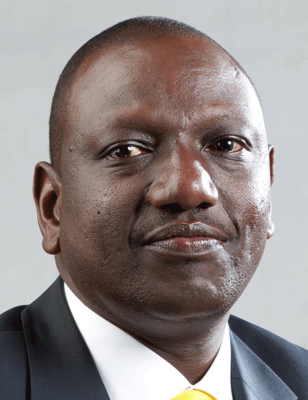 إعلان النتائج الرسمية بفوز نائب الرئيس صموئيل روتو برئاسة جمورية #كينيا بعد حصوله على أعلى نسبة ٥٠.٤٩٪ من الأصوات. وجاء رائيلا أودينغا في المركز الثاني بنسبة ٤٨.٨٥٪ من الأصوات.
يتطلب الفائز بالحصول على ٥٠٪+ صوت ١
يصبح روتو الرئيس الخامس للبلاد
#KenyaDecides
#مدون_أوغندي_بالعربي