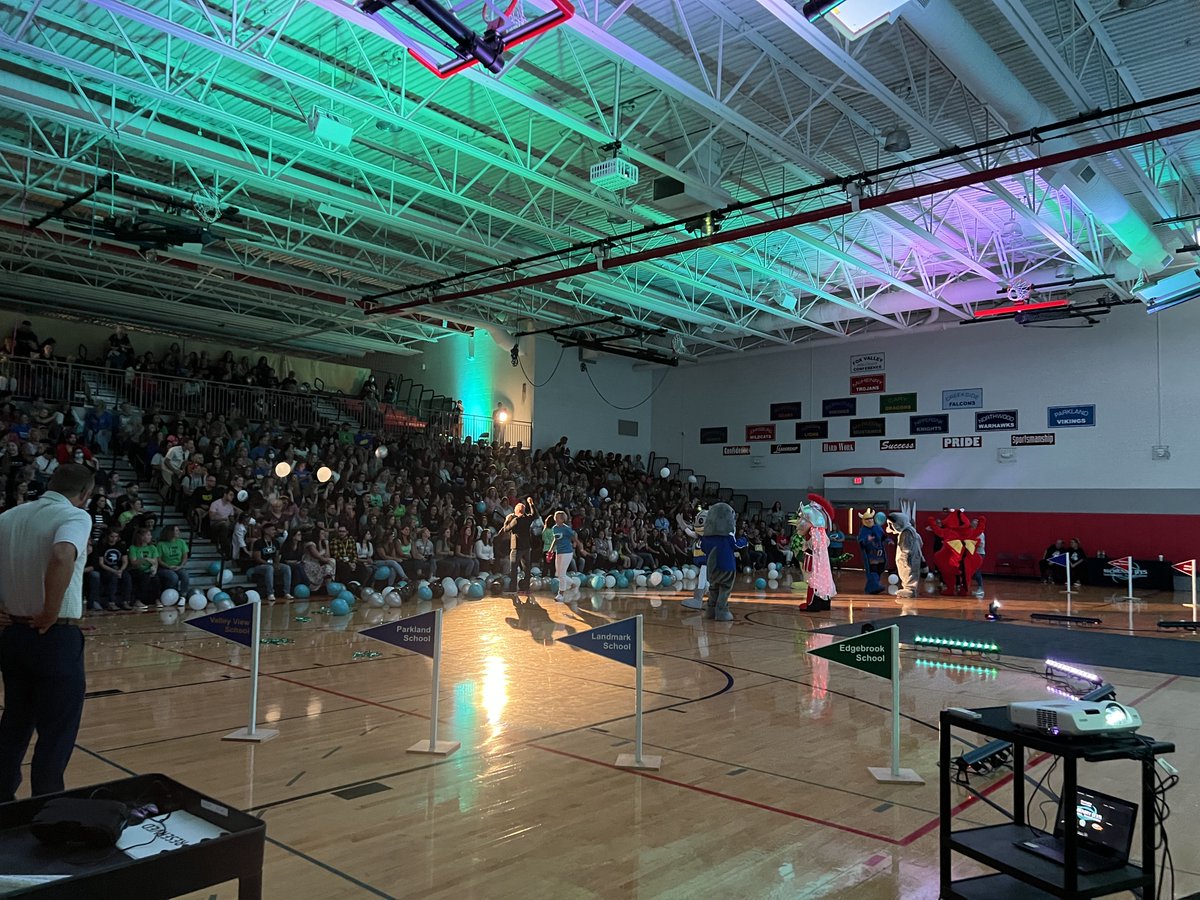 McHenry School District 15 tweet media