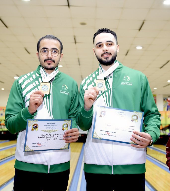 SAUDIBOWLING's tweet photo. 🏆🥇🏆
نتائج  مسابقة زوجي الرجال ضمن منافسات 
#البطولة_العربية_العاشرة_للرجال 
المركز الأول : عبدالرحمن الخليوي و سلطان المصري 🥇🇸🇦
المركز الثاني : نايف عقاب ومحمود العطار  🥈🇦🇪
المركز الثالث : يوسف الجابر وجاسم المريخي 🥉🇶🇦
 
 #البولينج_ممتعه 
🎳🎳🎳 https://t.co/eive96iwah
