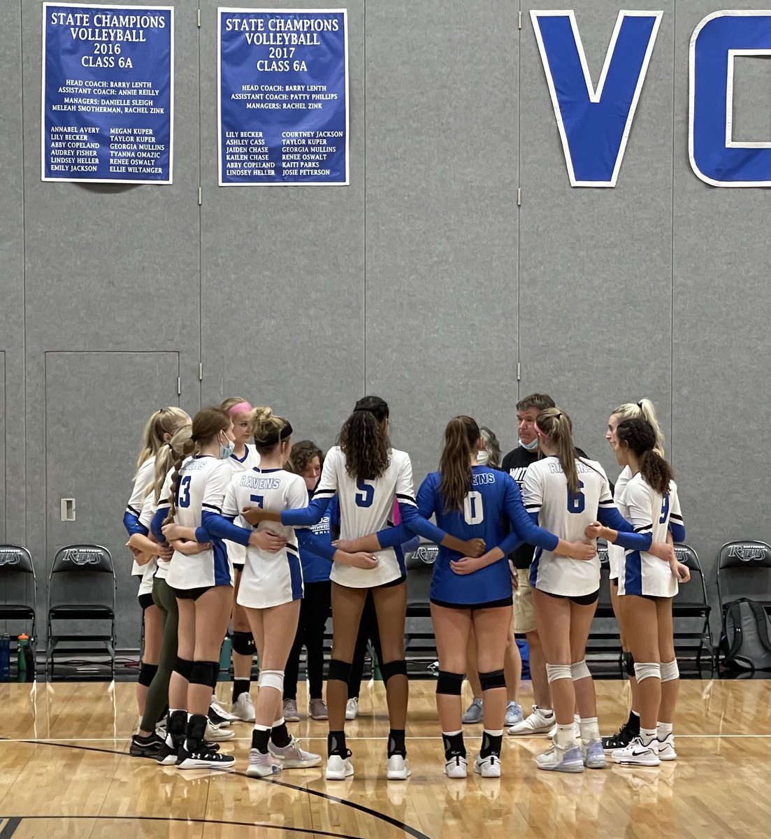 SkyPierce21's tweet photo. Good luck to everyone trying out today! You got this! #onwvolleyball #newseasonsamegoals #LetsGo 💙🏐 https://t.co/J6AtdWTK3P