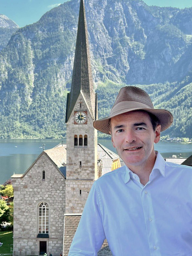 Franck Ferrand tweet media