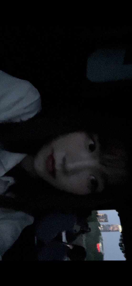 puffloveu's tweet photo. 最近爱上了苹果前置 https://t.co/lWAkbs2aXJ