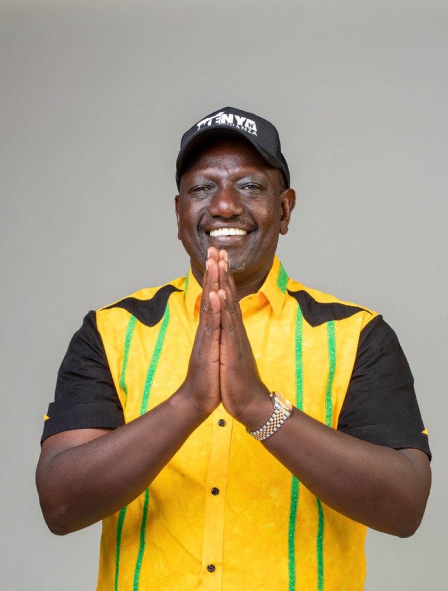 DonMabura's tweet photo. We have a new president in #Kenya. President William Ruto
He just said, “no one is going to be left behind”
President Ruto is calling for #peace and unity in Kenya regardless of how people voted.
#KenyaDecided
#KenyaDecides2022
#KenyaElections https://t.co/fLgRAJa5ay