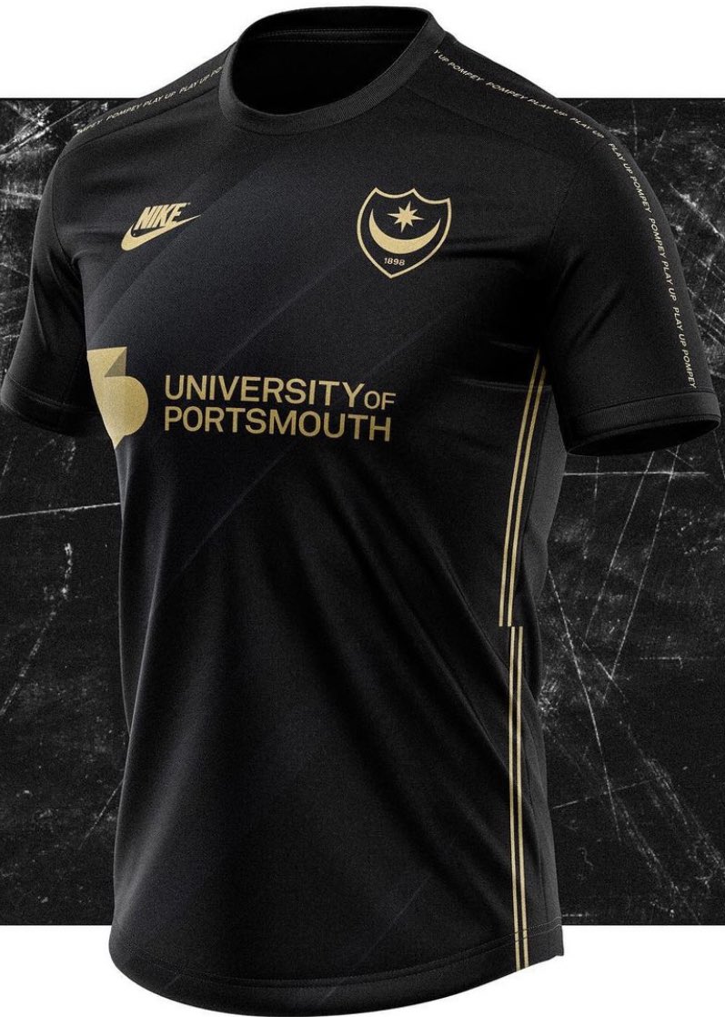EL_Clee's tweet image. My mates concept of Pompey’s third kit is probably the best I’ve ever seen.